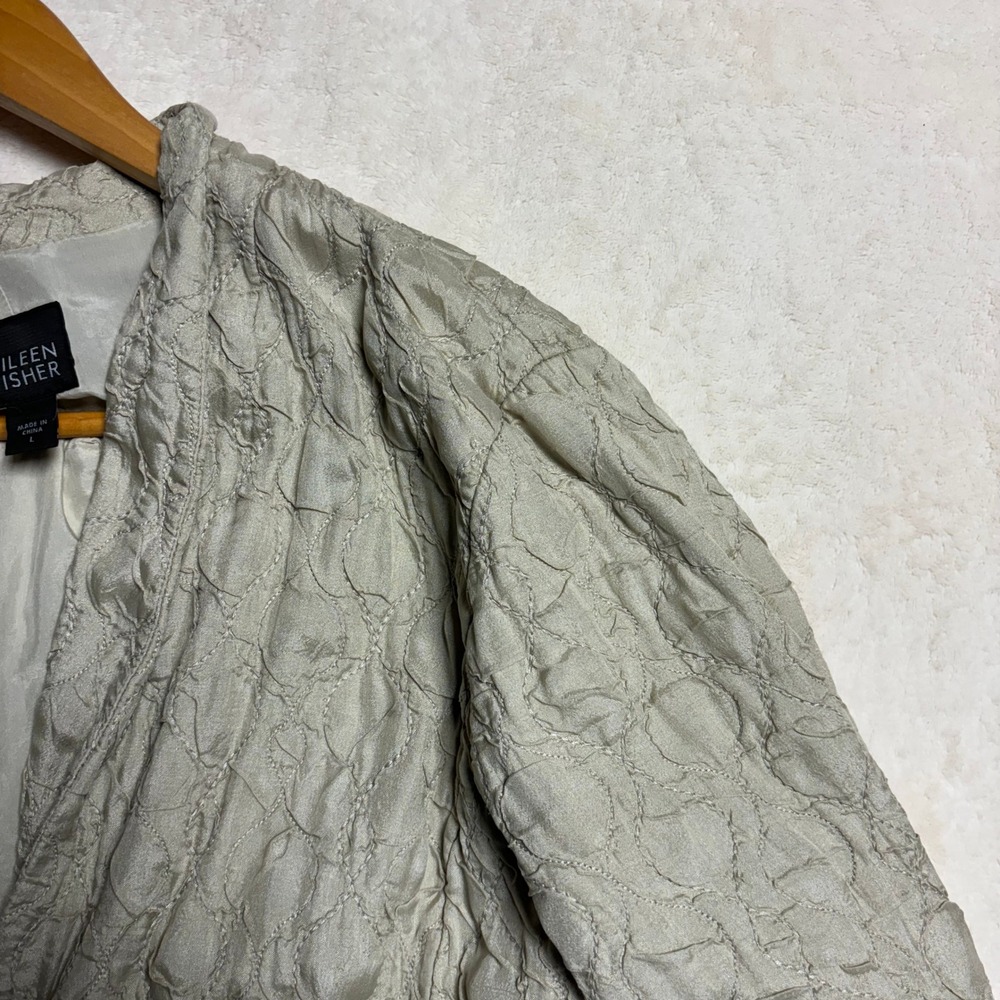 Eileen Fisher Womens Textured Jacket Beige‎ Button Front Size L Blazer Lagenook - Picture 8 of 14